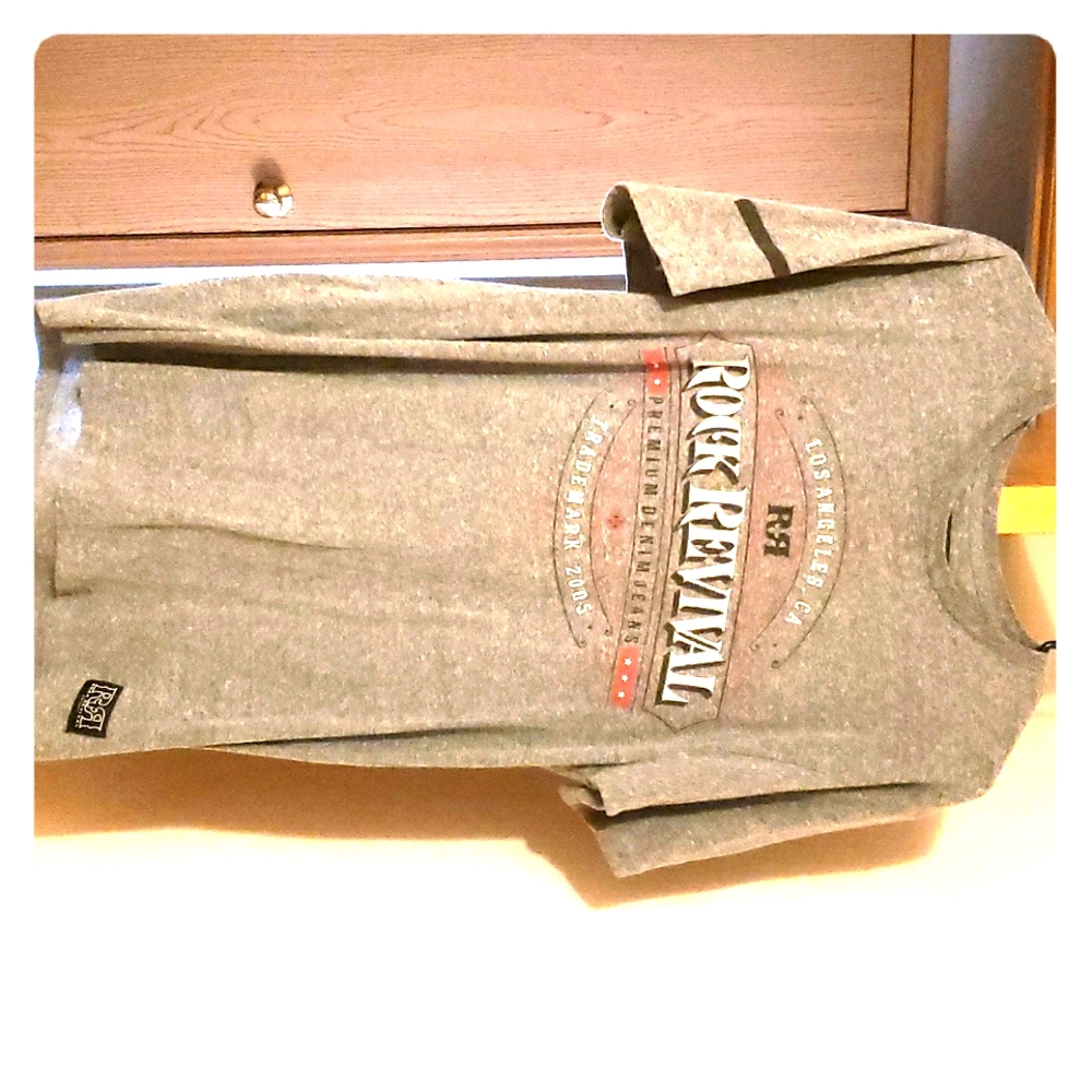 Rock Tee